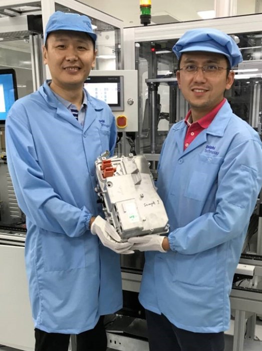 First Combined Inverter and DC/DC Converter rolls of the line in China